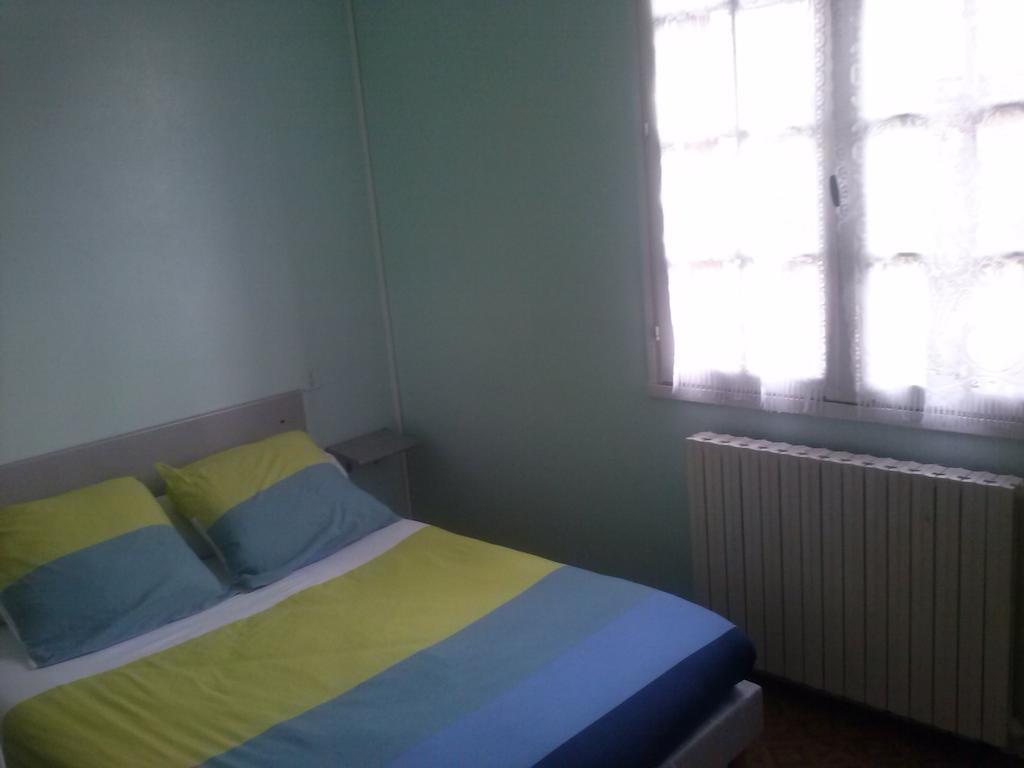 Auberge Bella Riva Creysse  Room photo
